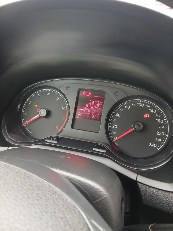 VOLKSWAGEN Saveiro - Foto