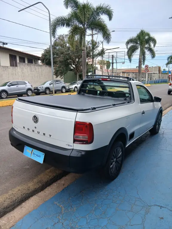 VOLKSWAGEN Saveiro - Foto