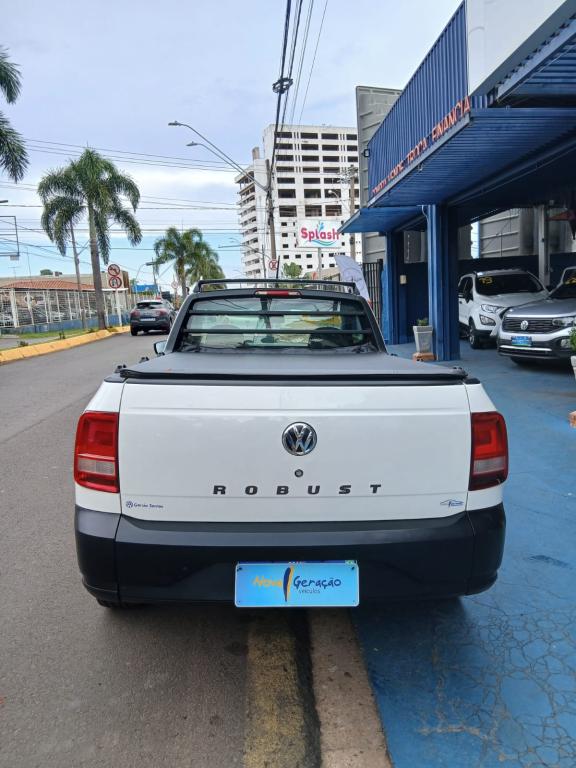 VOLKSWAGEN Saveiro - Foto