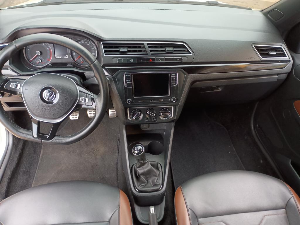 VOLKSWAGEN Saveiro - Foto