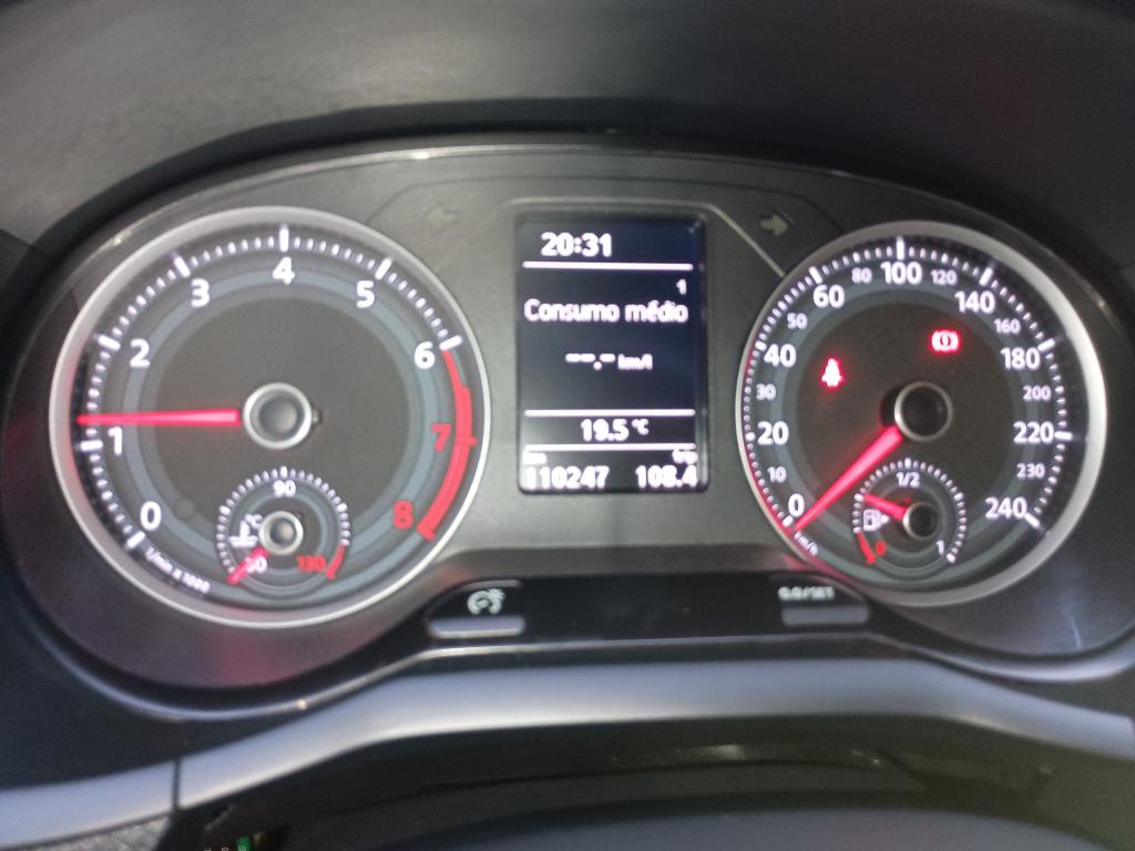 VOLKSWAGEN Saveiro - Foto