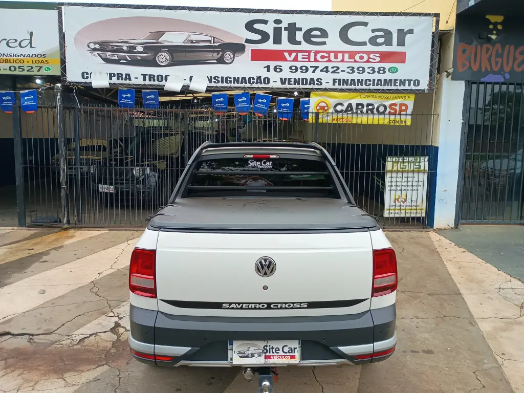 VOLKSWAGEN Saveiro - Foto