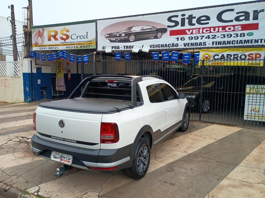 VOLKSWAGEN Saveiro - Foto