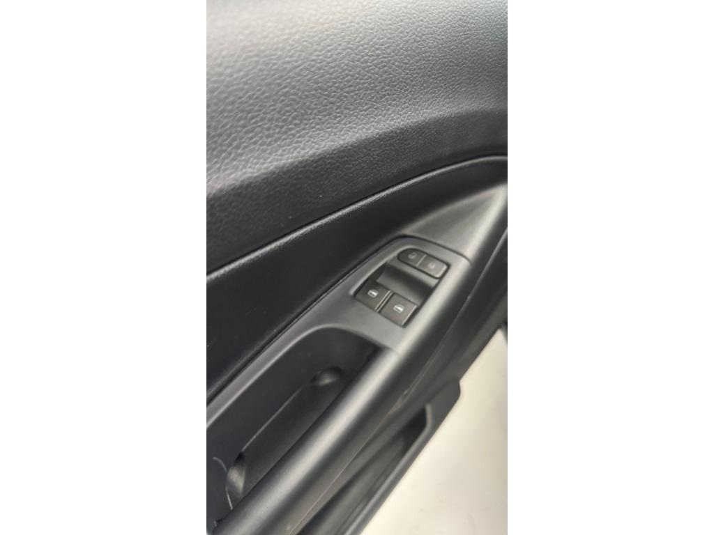 VOLKSWAGEN Saveiro - Foto