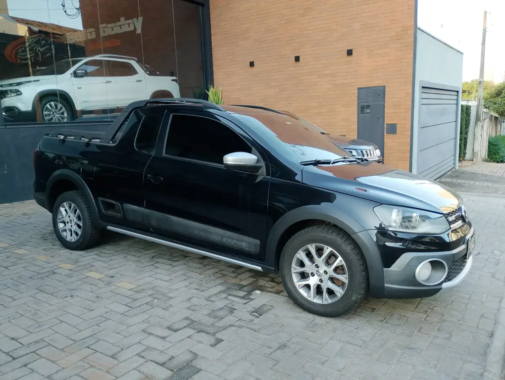 VOLKSWAGEN Saveiro - Foto