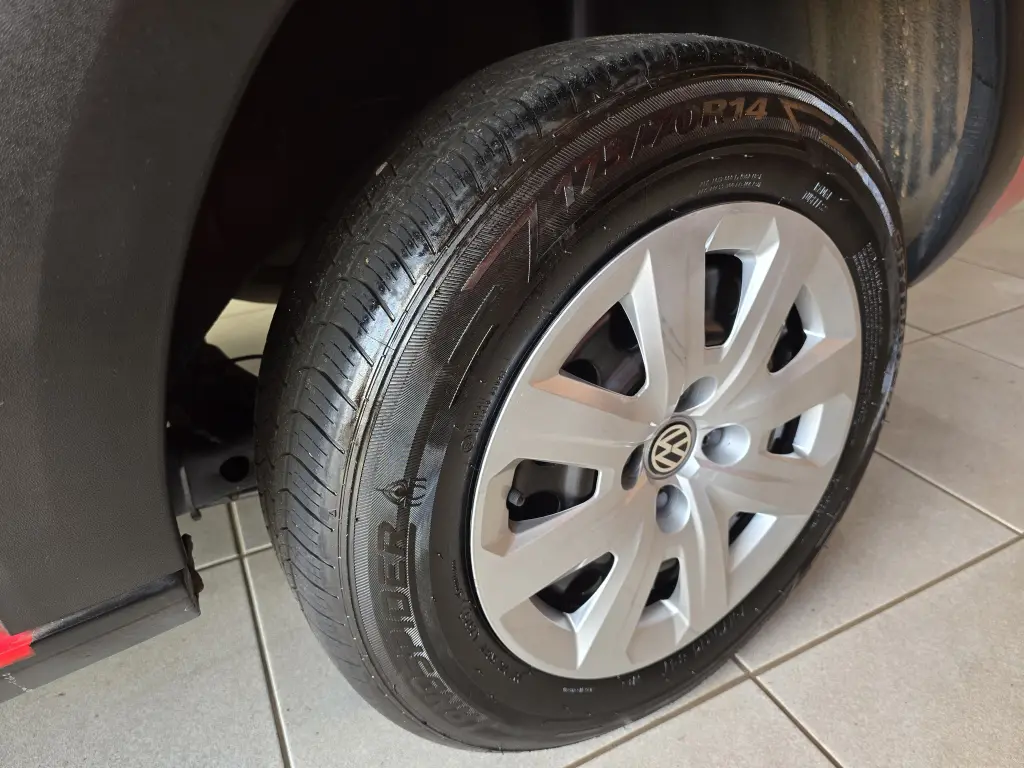 VOLKSWAGEN Saveiro - Foto