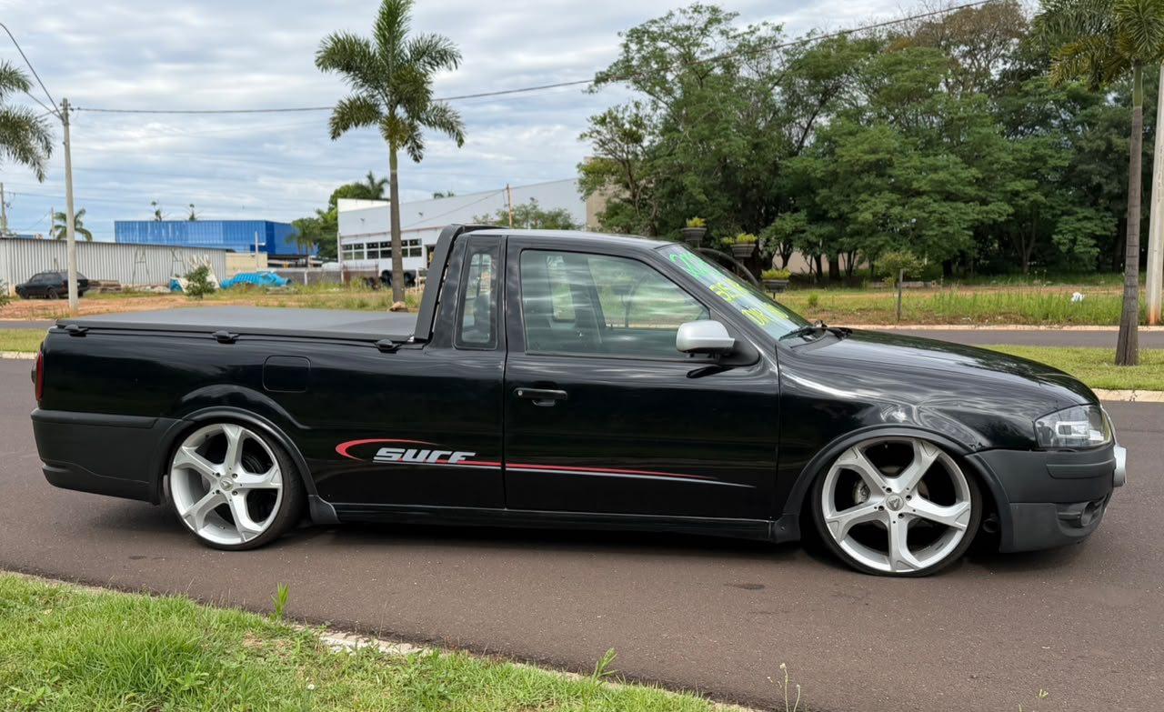 VOLKSWAGEN Saveiro - Foto