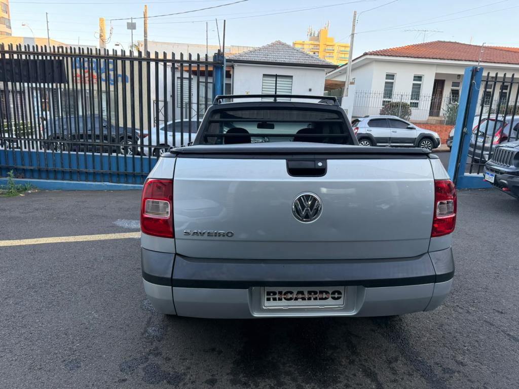 VOLKSWAGEN Saveiro - Foto