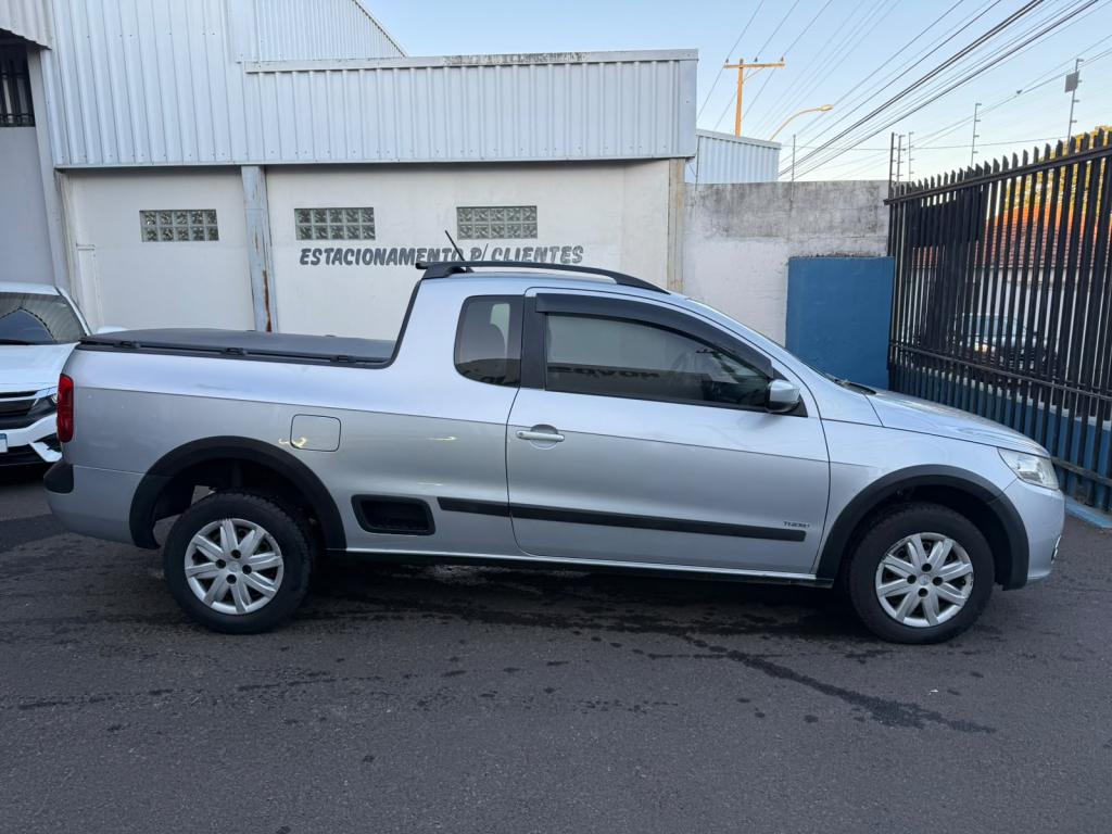 VOLKSWAGEN Saveiro - Foto