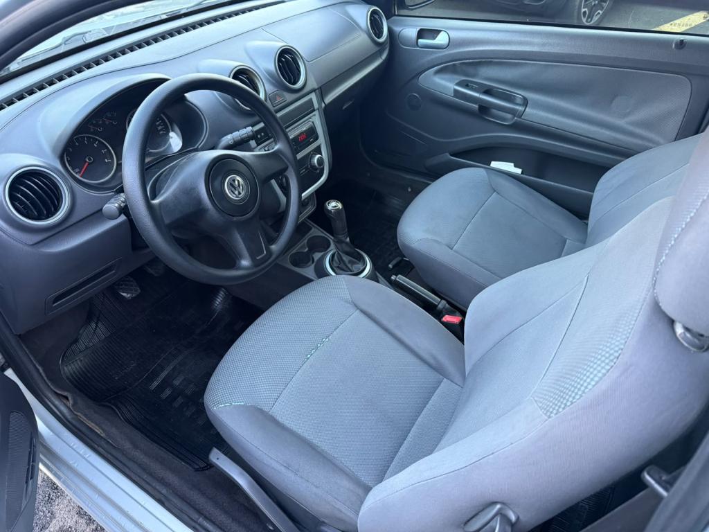 VOLKSWAGEN Saveiro - Foto