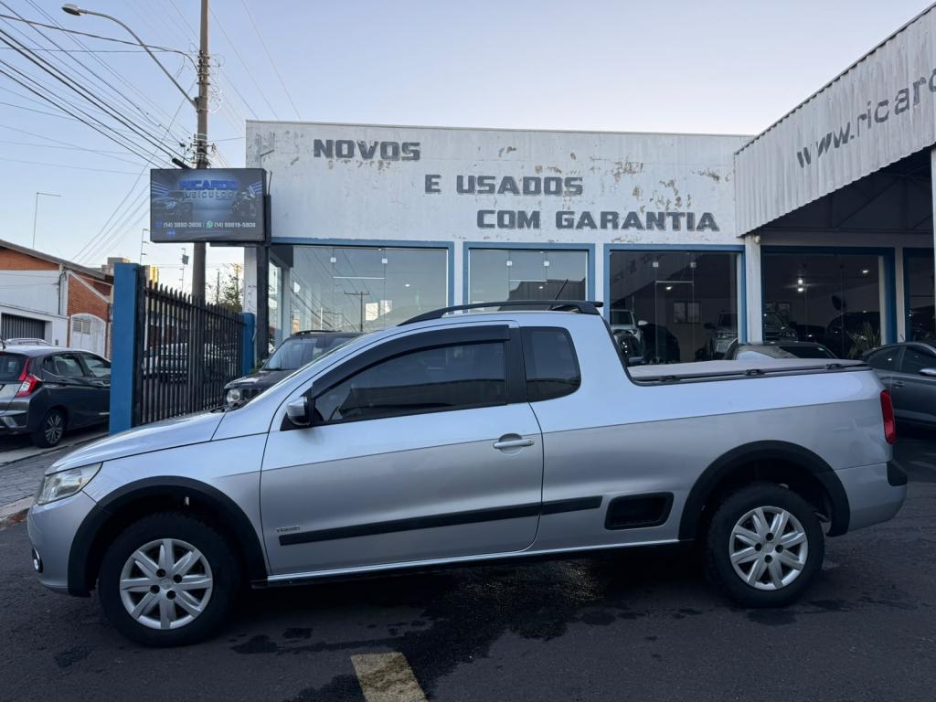 VOLKSWAGEN Saveiro - Foto