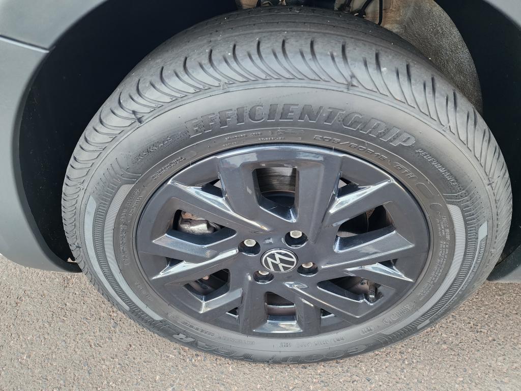 VOLKSWAGEN Saveiro - Foto
