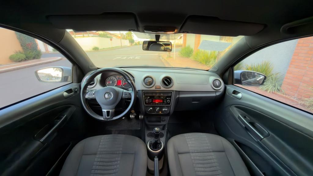 VOLKSWAGEN Saveiro - Foto