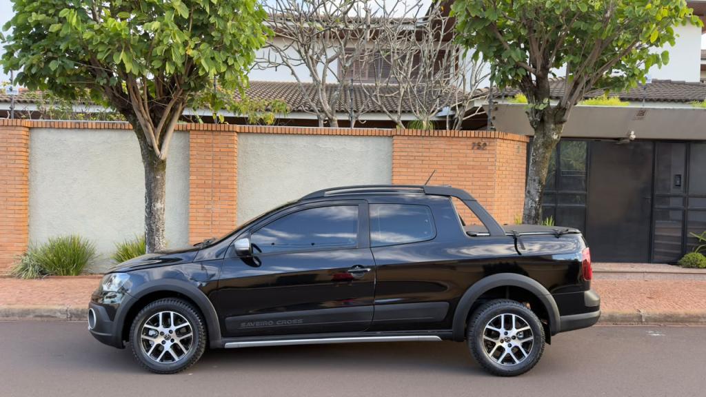 VOLKSWAGEN Saveiro - Foto