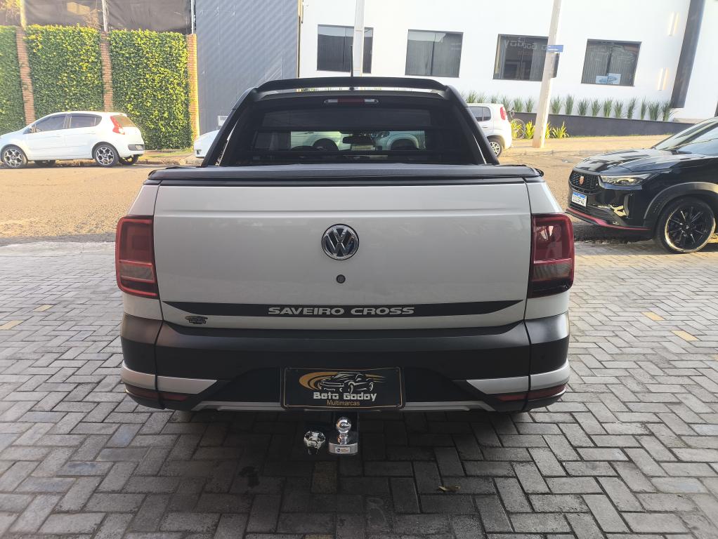 VOLKSWAGEN Saveiro - Foto