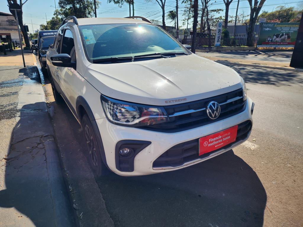 VOLKSWAGEN Saveiro - Foto