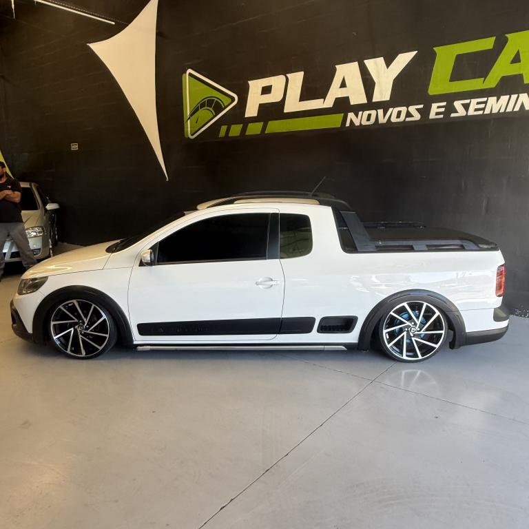 VOLKSWAGEN Saveiro - Foto