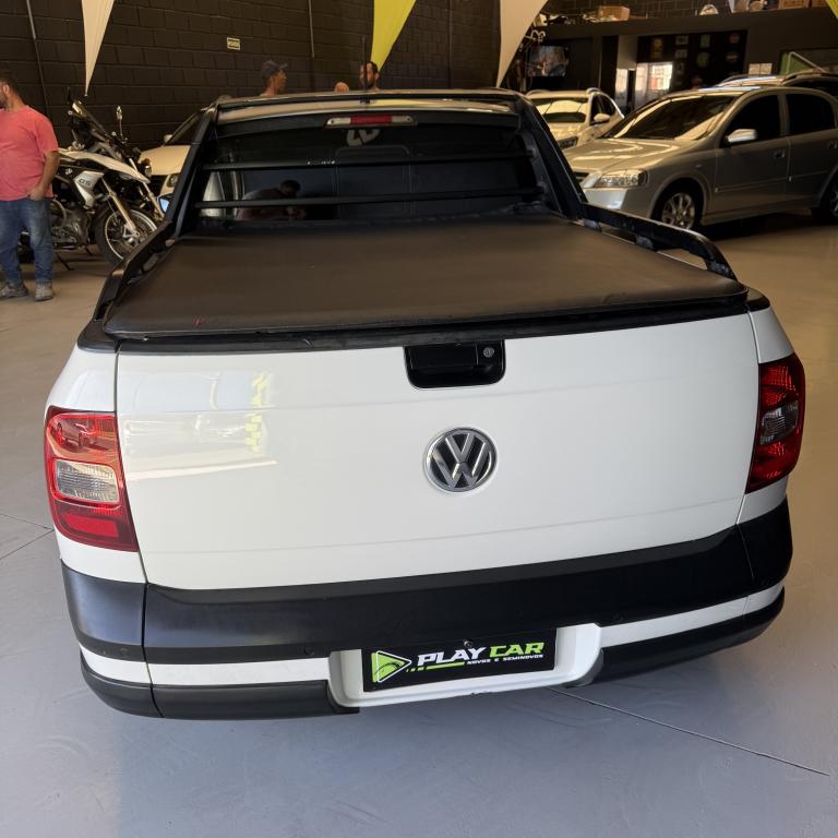 VOLKSWAGEN Saveiro - Foto