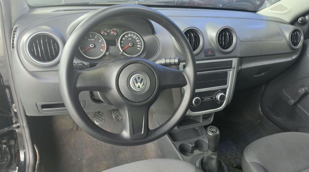 VOLKSWAGEN Saveiro - Foto