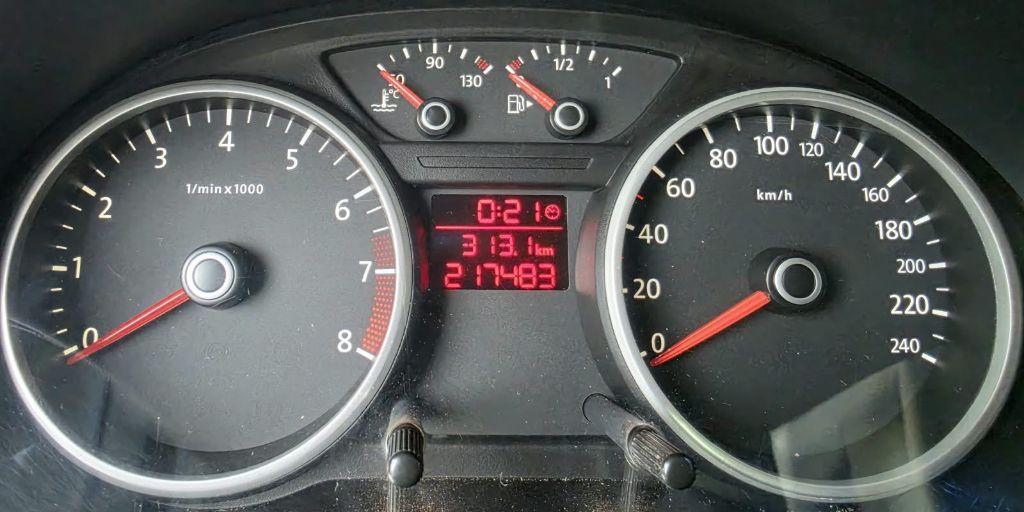 VOLKSWAGEN Saveiro - Foto