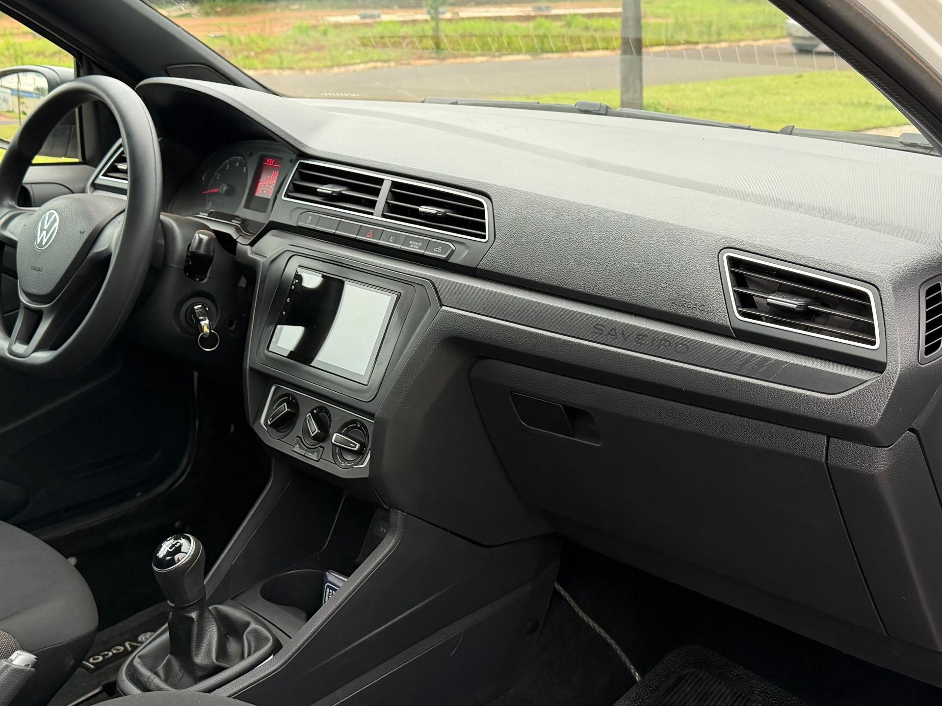 VOLKSWAGEN Saveiro - Foto