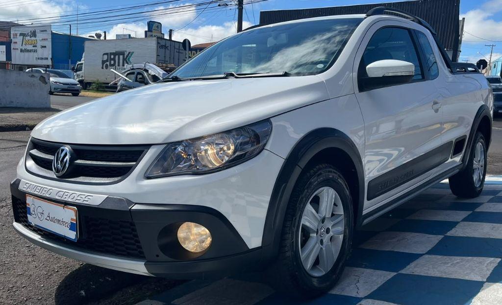 VOLKSWAGEN Saveiro - Foto