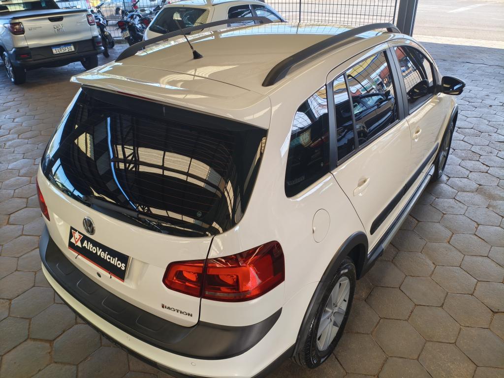 VOLKSWAGEN Space Cross - Foto