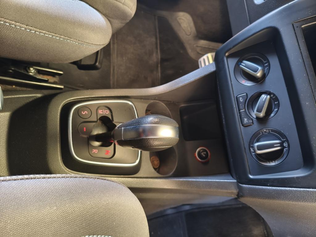 VOLKSWAGEN Space Cross - Foto