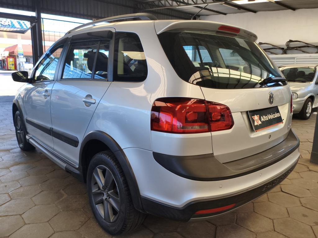 VOLKSWAGEN Space Cross - Foto