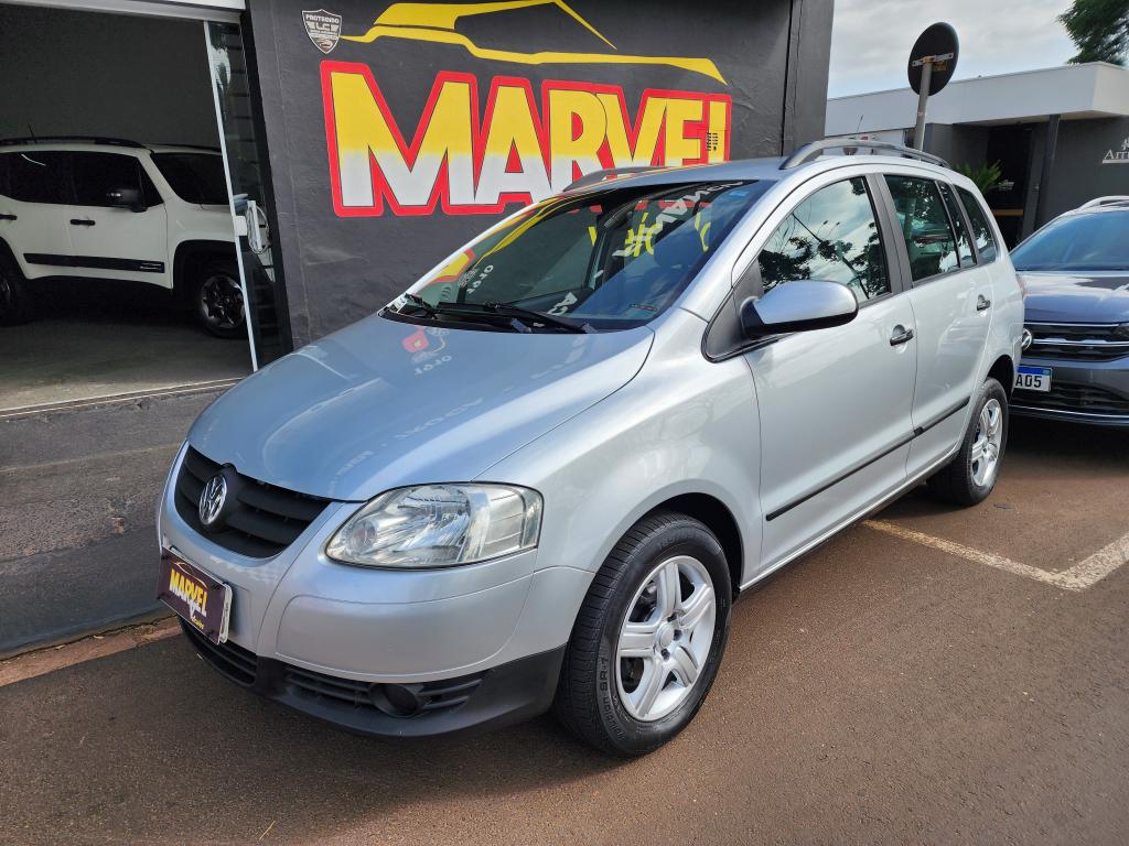 VOLKSWAGEN Space Fox