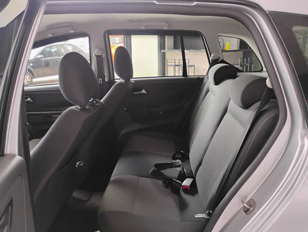 VOLKSWAGEN Space Fox - Foto