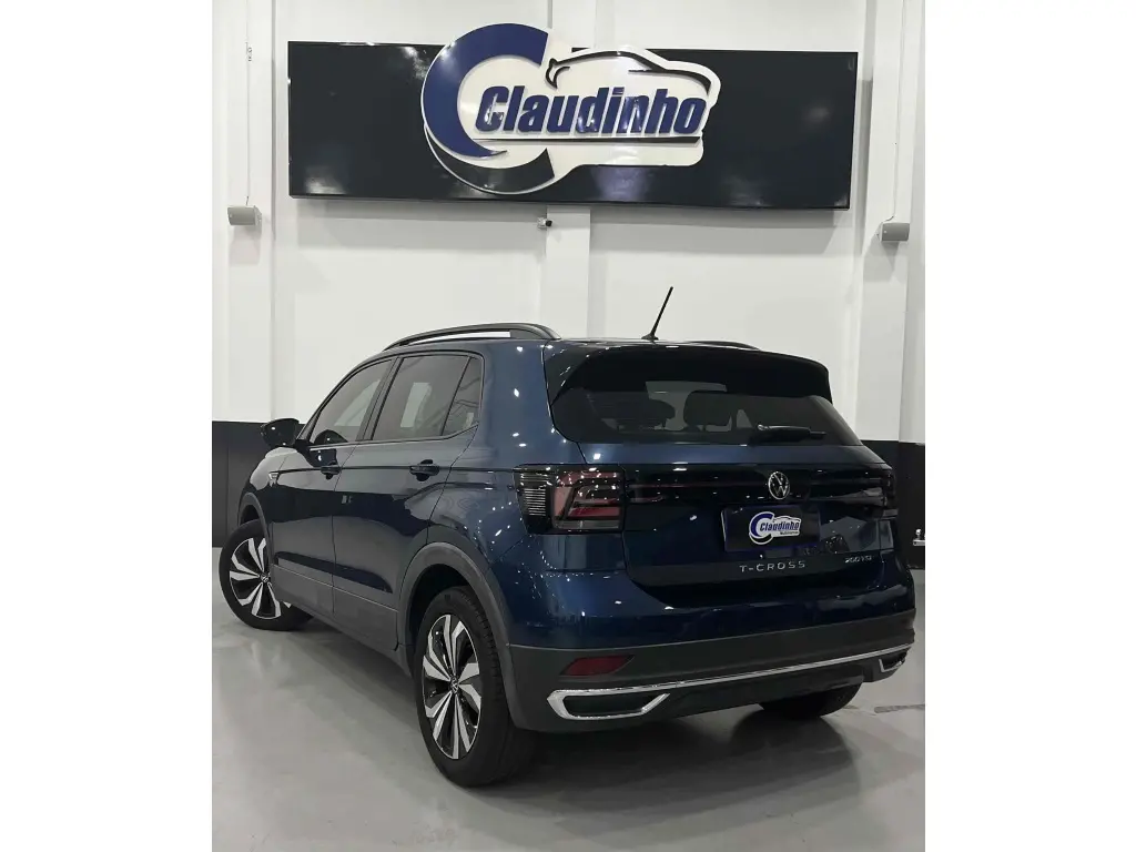 VOLKSWAGEN T-Cross - Foto
