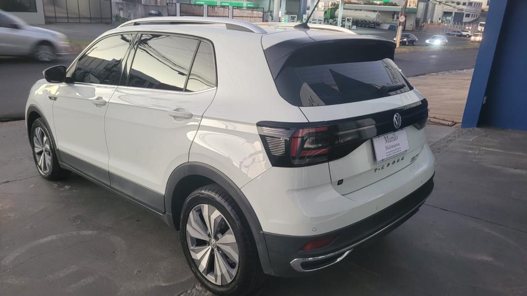 VOLKSWAGEN T-Cross - Foto