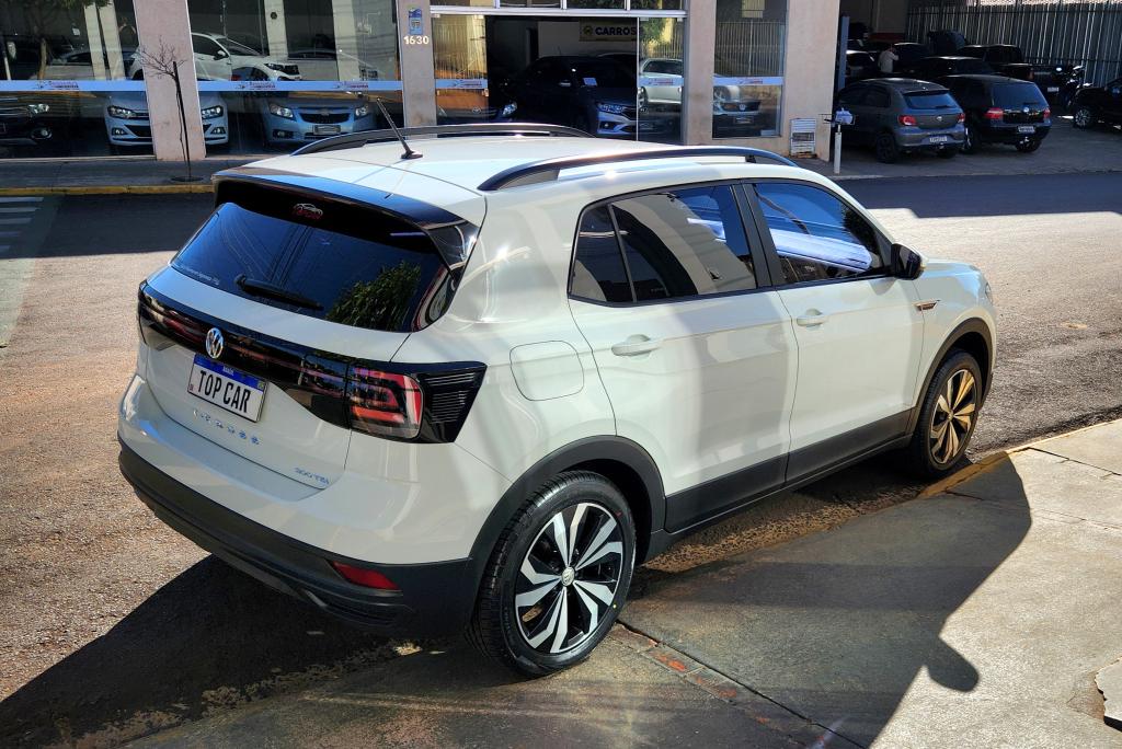 VOLKSWAGEN T-Cross - Foto