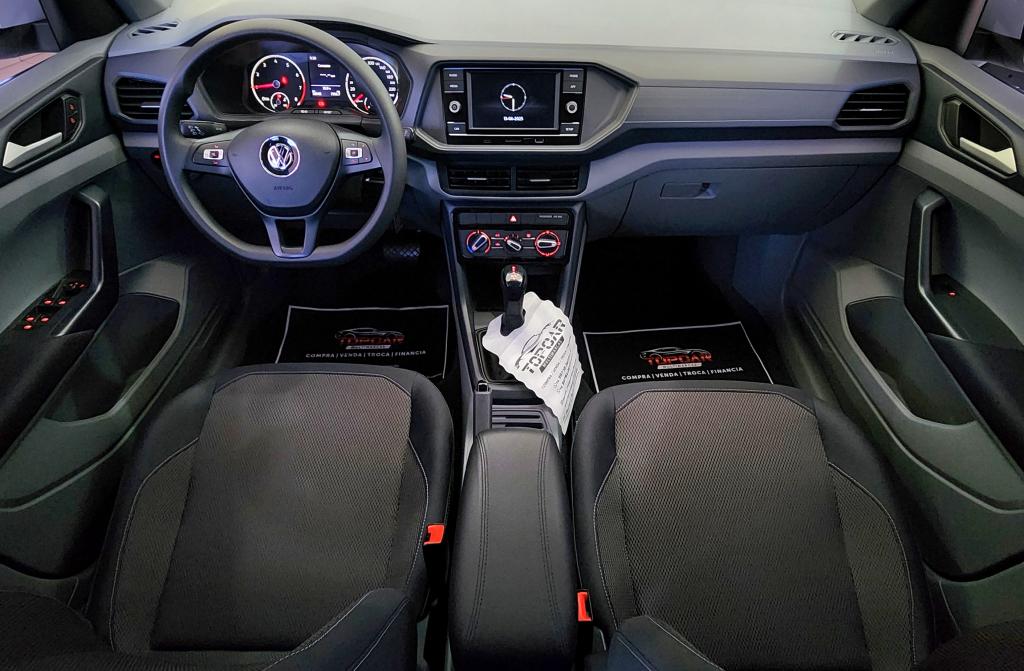 VOLKSWAGEN T-Cross - Foto