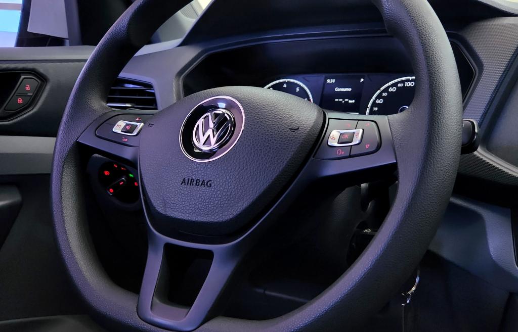 VOLKSWAGEN T-Cross - Foto