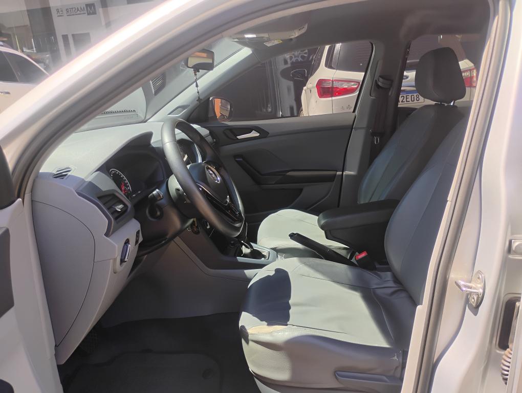 VOLKSWAGEN T-Cross - Foto