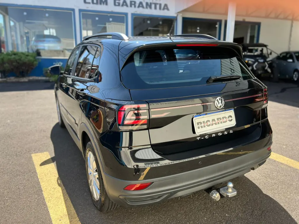 VOLKSWAGEN T-Cross - Foto