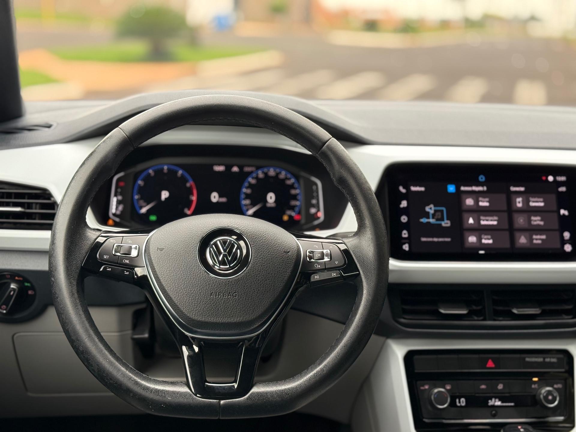 VOLKSWAGEN T-Cross - Foto