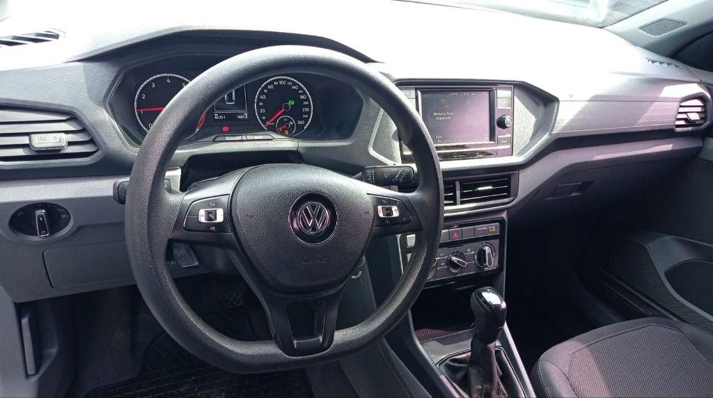 VOLKSWAGEN T-Cross - Foto