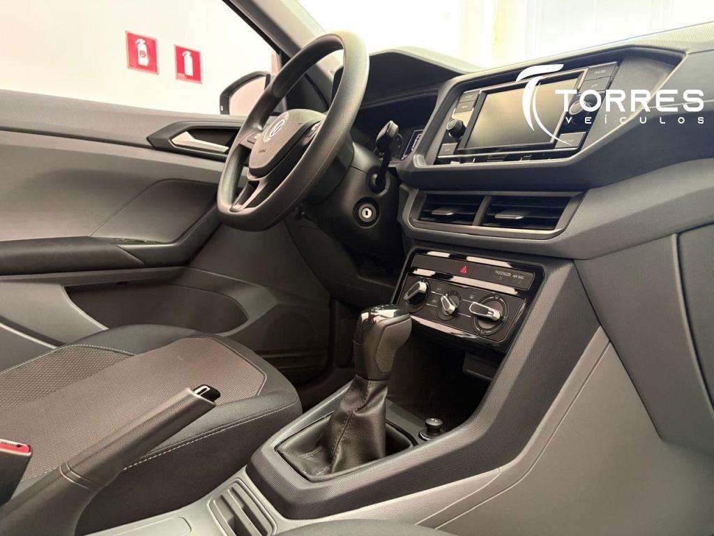 VOLKSWAGEN T-Cross - Foto