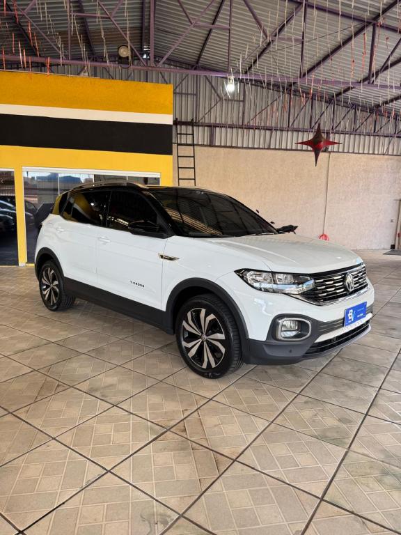 VOLKSWAGEN T-Cross - Foto