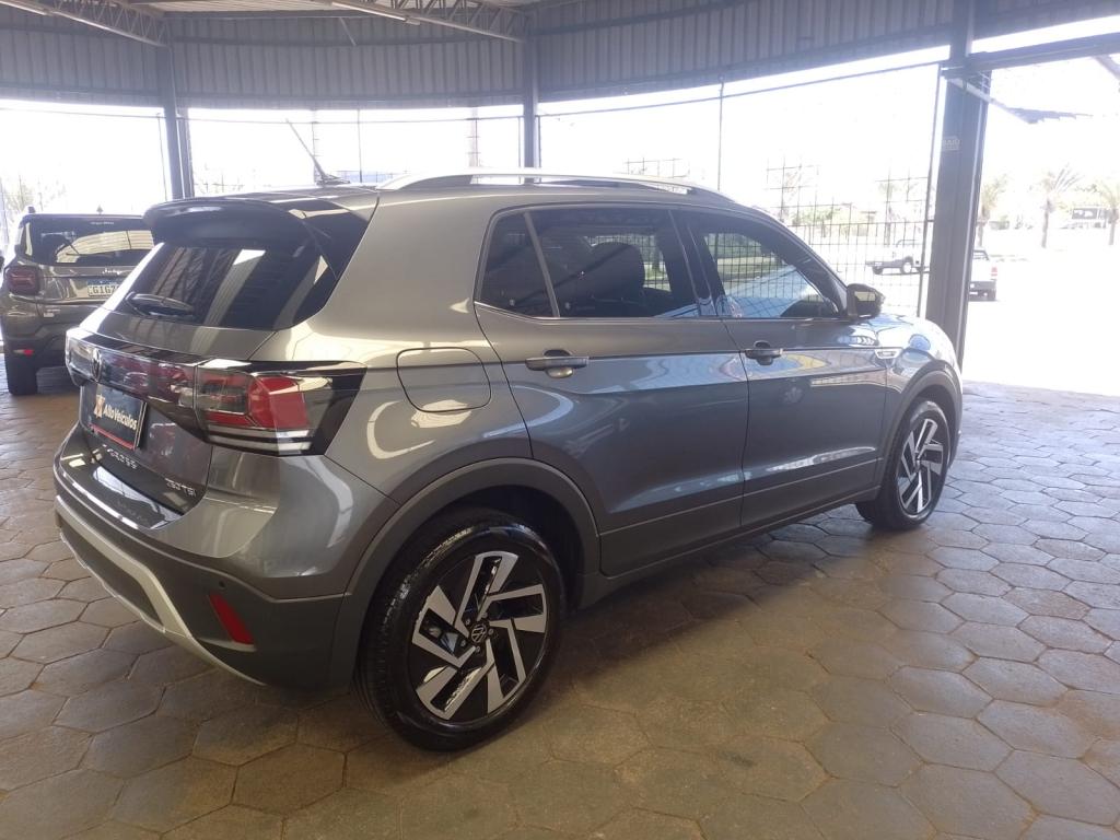 VOLKSWAGEN T-Cross - Foto