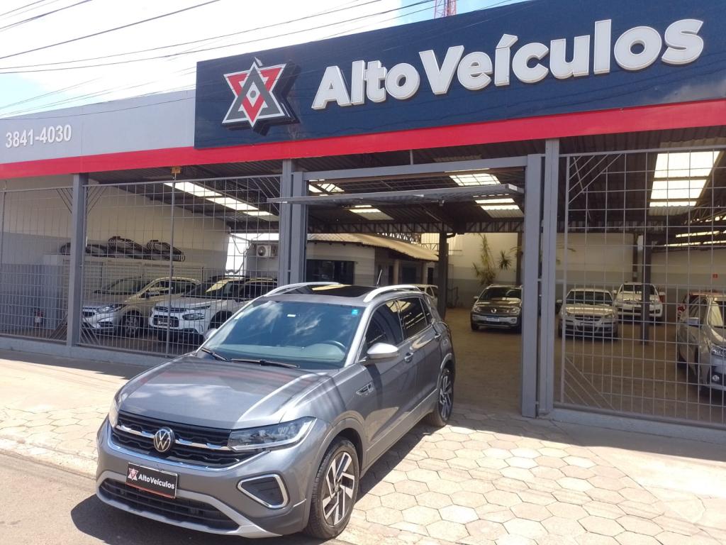 VOLKSWAGEN T-Cross - Foto