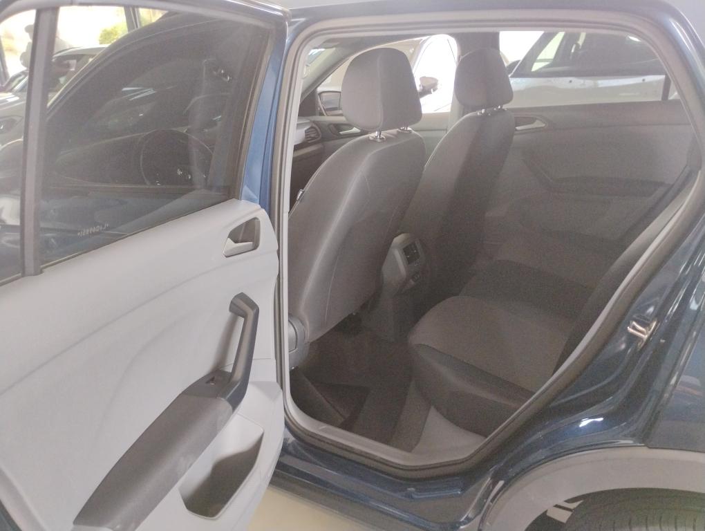 VOLKSWAGEN T-Cross - Foto