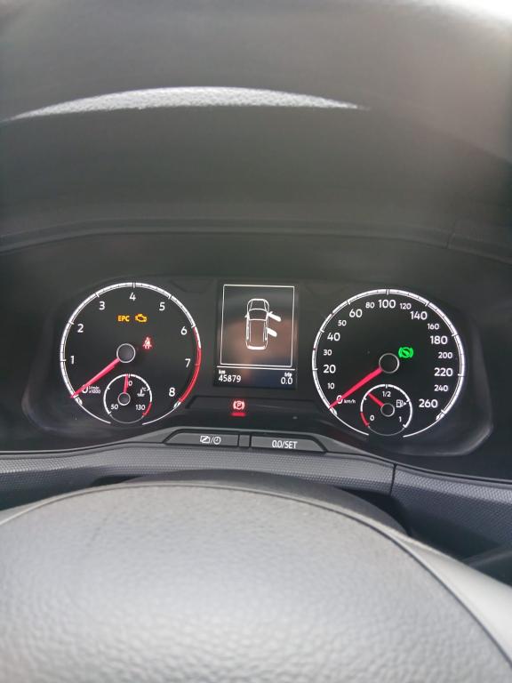 VOLKSWAGEN T-Cross - Foto