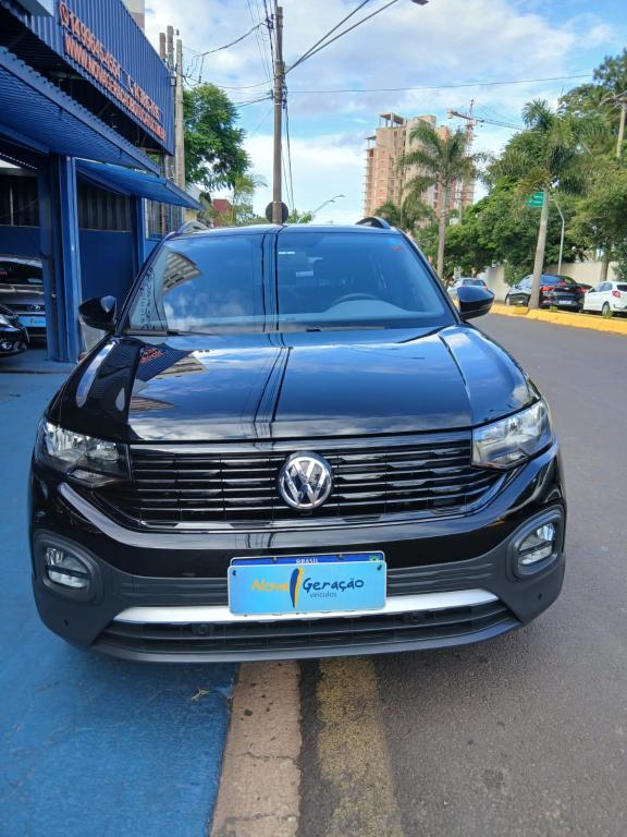 VOLKSWAGEN T-Cross - Foto