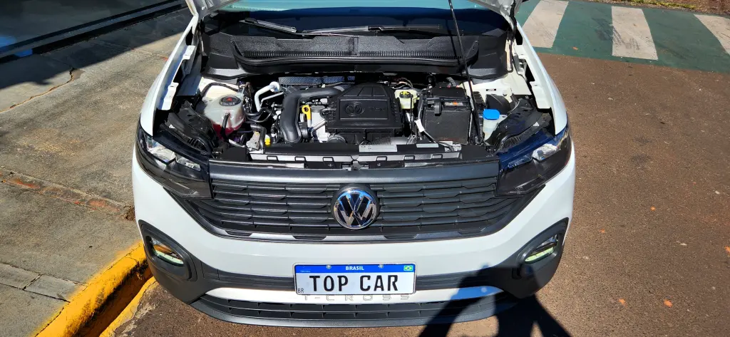 VOLKSWAGEN T-Cross - Foto