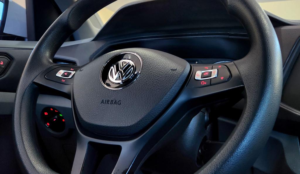 VOLKSWAGEN T-Cross - Foto