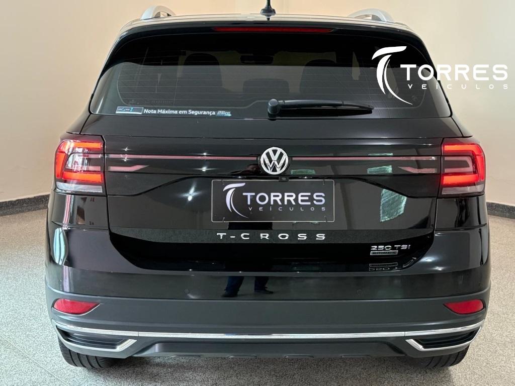 VOLKSWAGEN T-Cross - Foto